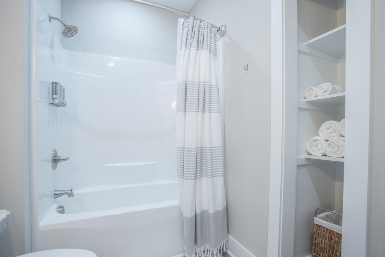 Waveland Beach Cottages Extérieur photo