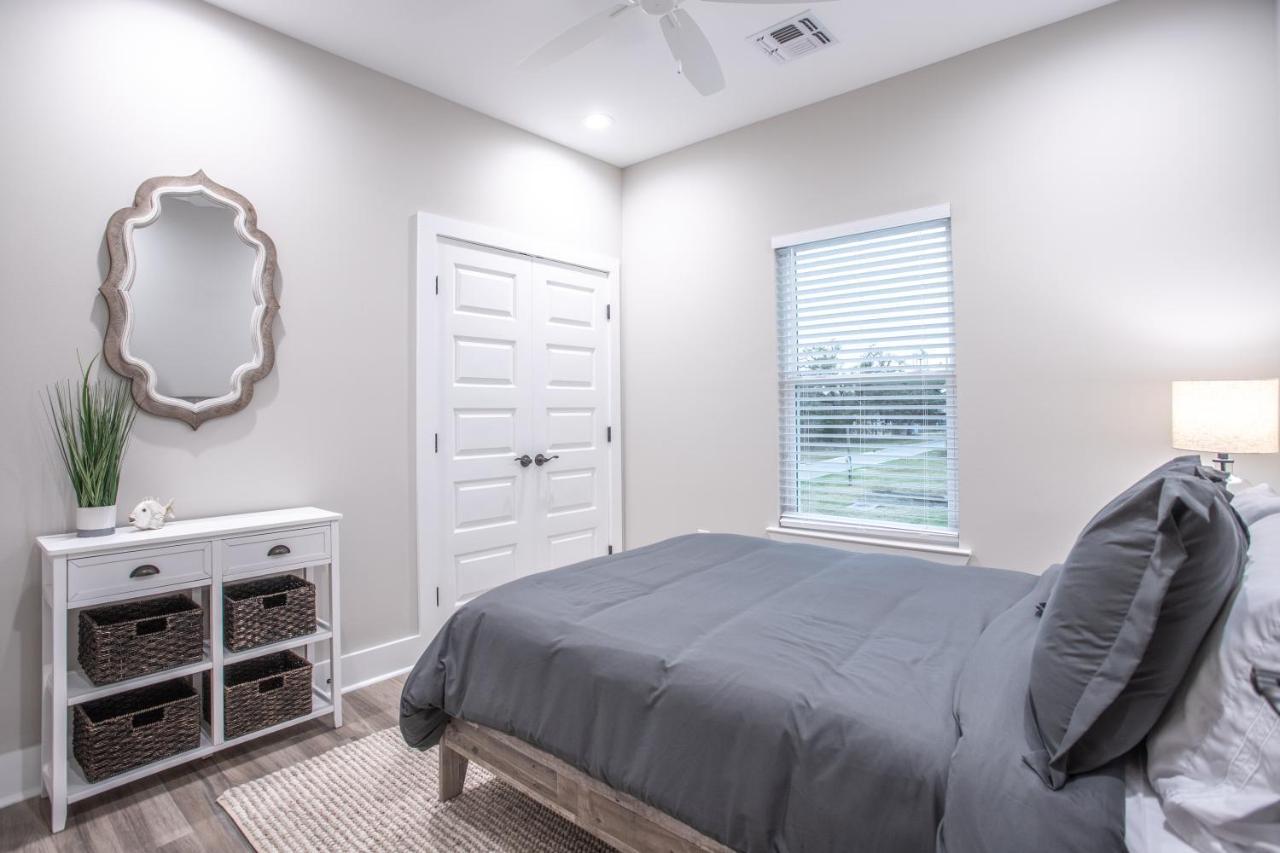 Waveland Beach Cottages Extérieur photo